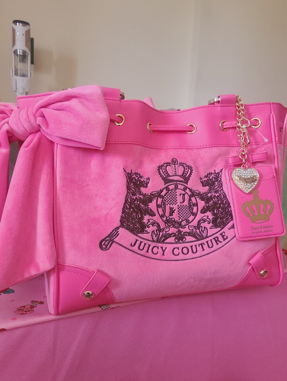 Juicy Couture Bag π - Picture 2 of 5